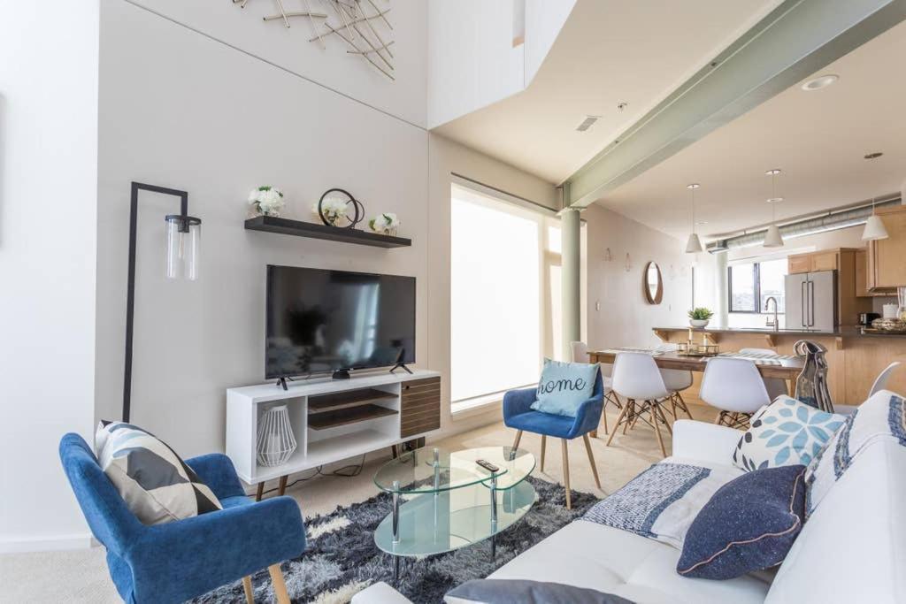 Upscale 3Br Penthouse By Cozysuites Indianapolis Extérieur photo