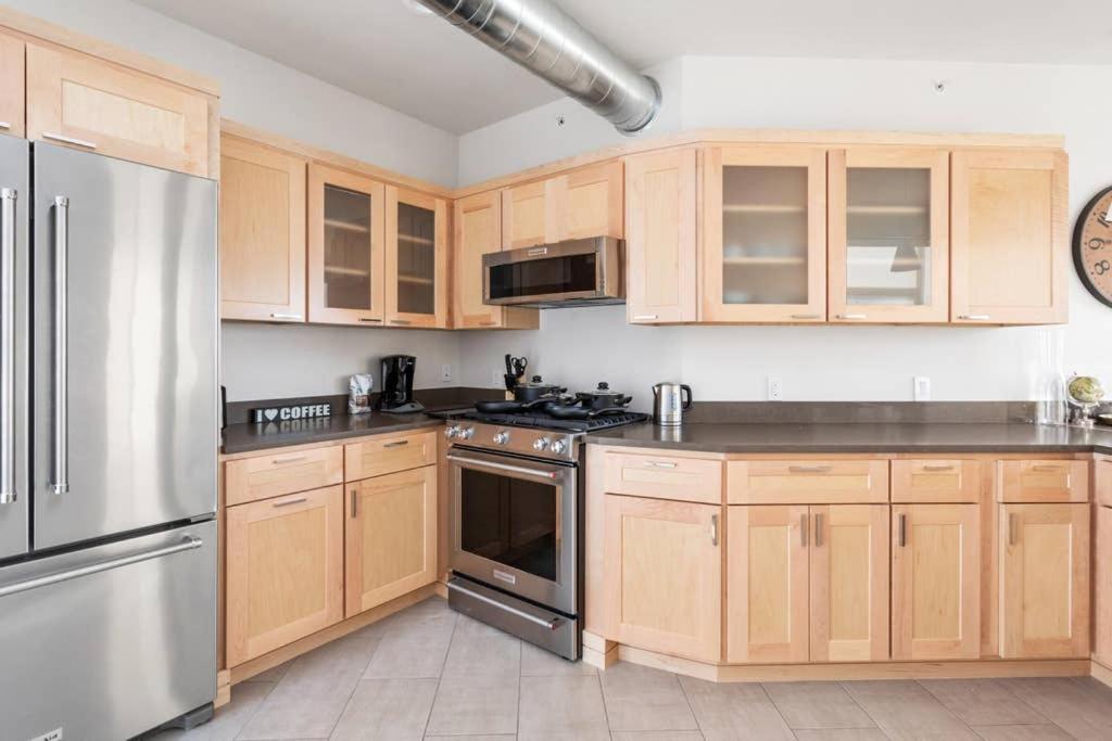 Upscale 3Br Penthouse By Cozysuites Indianapolis Extérieur photo