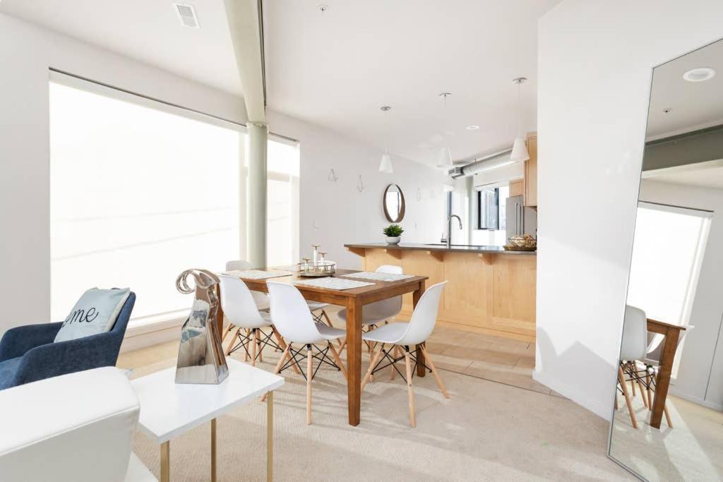 Upscale 3Br Penthouse By Cozysuites Indianapolis Extérieur photo
